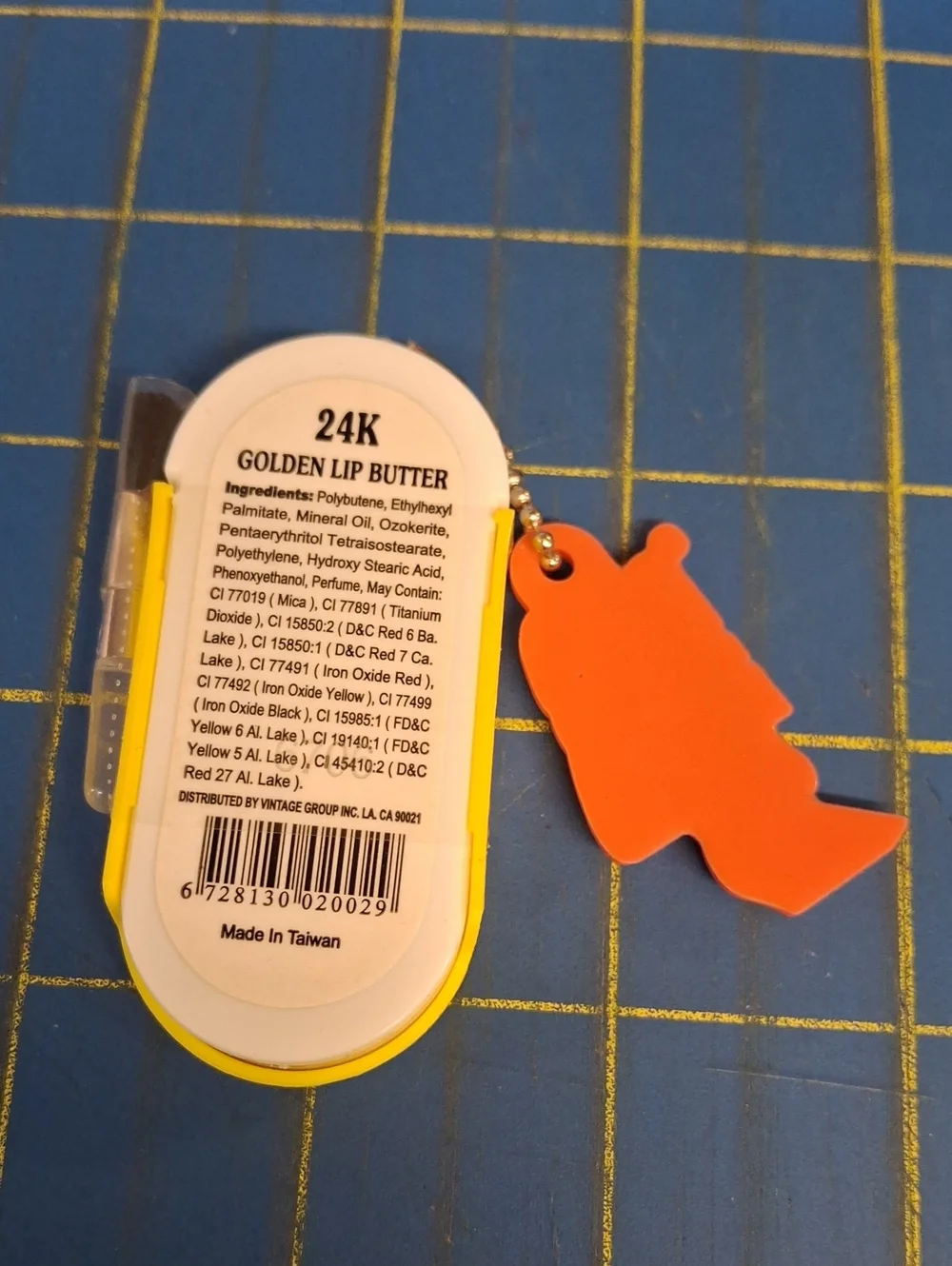 Magic novelty keychain